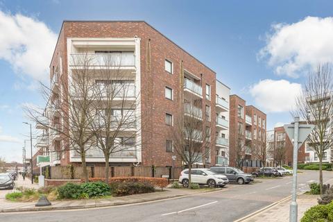 1 bedroom flat for sale, Fishers Way, Wembley, HA0