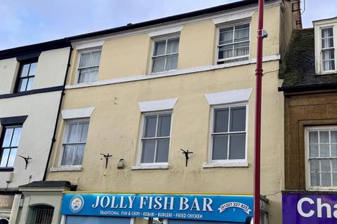 undefined, High Street, Daventry