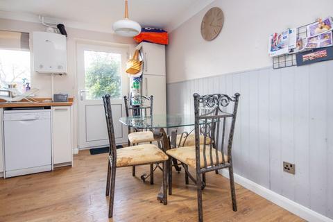 2 bedroom terraced house for sale, Evergreen Close, Marchwood