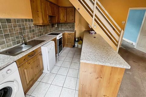 2 bedroom terraced house for sale, Malvern Avenue, Heaton