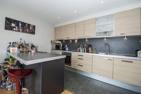 1 bedroom apartment for sale, The Heart, Walton-On-Thames