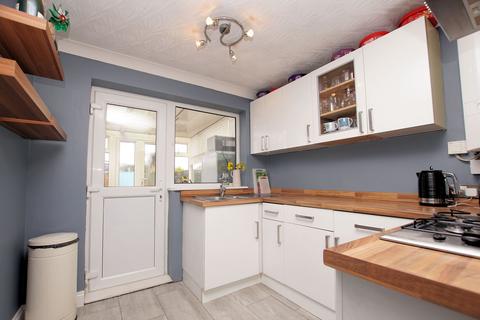 2 bedroom end of terrace house for sale, Clayhall Road, Gosport PO12