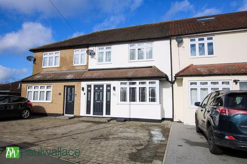 3 bedroom terraced house for sale, Goffs Lane, West Cheshunt