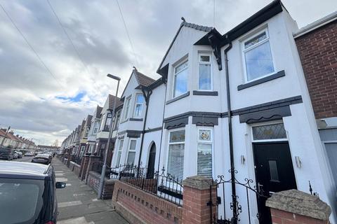 4 bedroom terraced house for sale, Ashgrove Avenue, Hartlepool