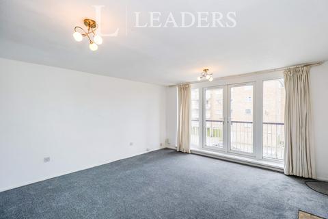 2 bedroom flat to rent, Gale Moor Avenue