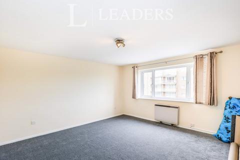 2 bedroom flat to rent, Gale Moor Avenue