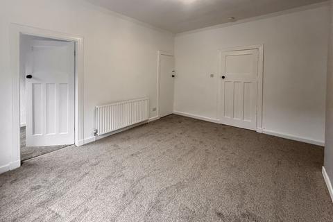 3 bedroom apartment for sale, Castlemilk Road, Kings Park