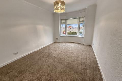 3 bedroom apartment for sale, Castlemilk Road, Kings Park