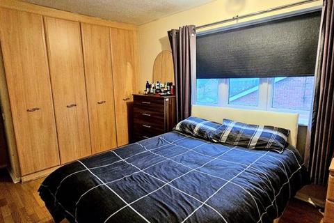 undefined, Canberra Close, Chelmsford