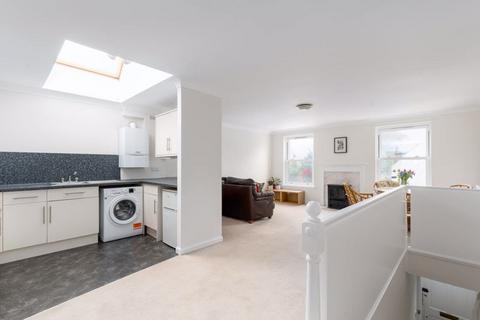 2 bedroom apartment for sale, 43 Eastgate, Peebles, EH45 8AD