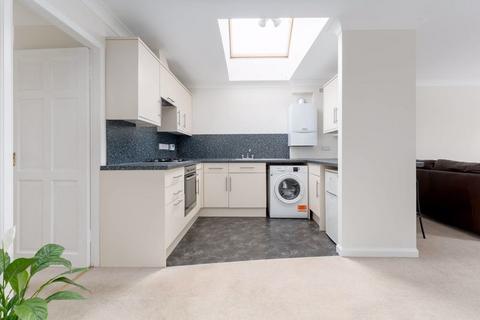 2 bedroom apartment for sale, 43 Eastgate, Peebles, EH45 8AD