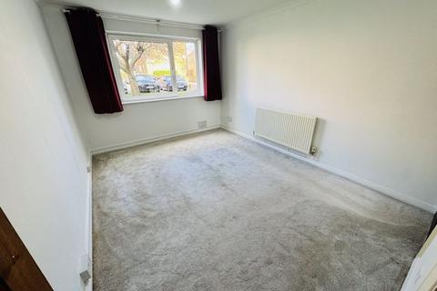 2 bedroom apartment for sale, The Farmlands, Northolt