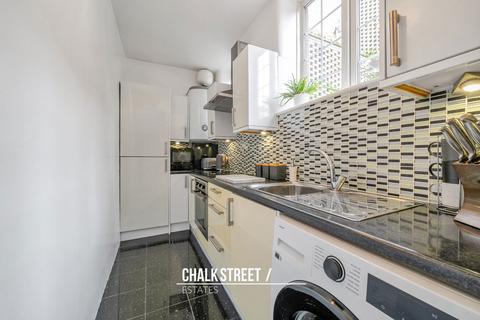 Flat 56, Astra Court West Astra Close, Hornchurch, RM12 5NJ