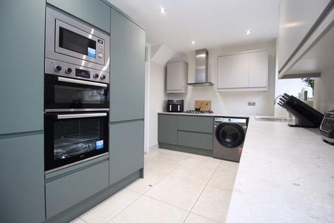 3 bedroom terraced house for sale, Ellwood Close, Southampton SO19