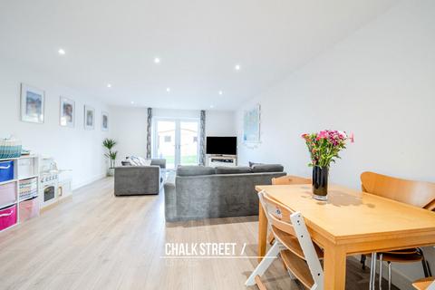 1c Albert Road, Romford, RM1 2PD