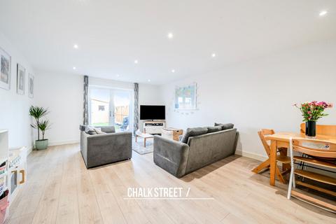 1c Albert Road, Romford, RM1 2PD