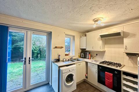 2 bedroom semi-detached house to rent, Castleshaw Drive, Littleover, DE23