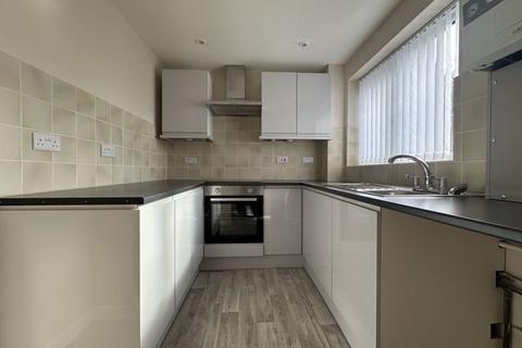 2 bedroom house to rent, Mansfield Mews, Quedgeley