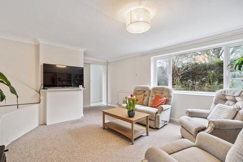 4 bedroom end of terrace house for sale, Avery Avenue, High Wycombe HP13