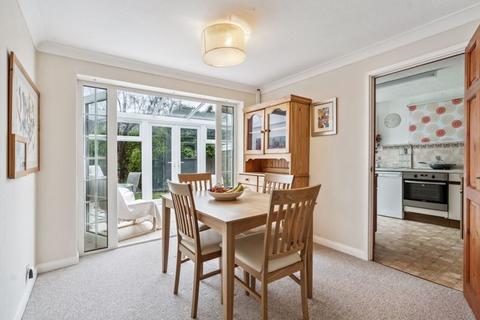 4 bedroom end of terrace house for sale, Avery Avenue, High Wycombe HP13