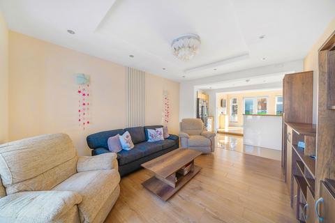 69 Churchbury Road, London, SE9 5HX