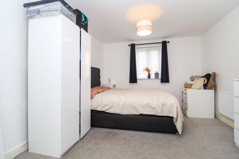 2 bedroom ground floor flat for sale, Newton Street, Bedford MK42