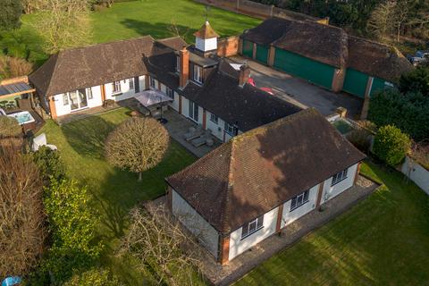 5 bedroom detached house for sale, Swallowfield Road, Arborfield RG2