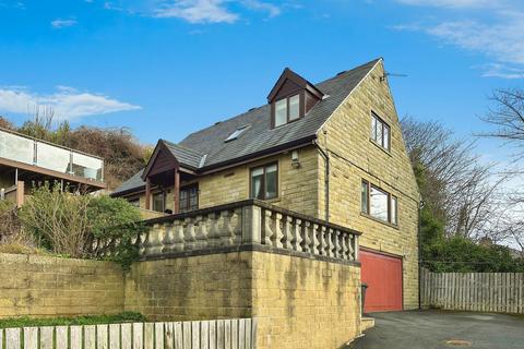 4 bedroom detached house for sale, Lane Ends Green, Halifax HX3