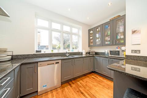 6 bedroom semi-detached house for sale, London W4