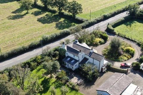 4 bedroom equestrian property for sale, Leyland PR26