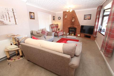 4 bedroom detached house for sale, Church Road, Dudley DY2