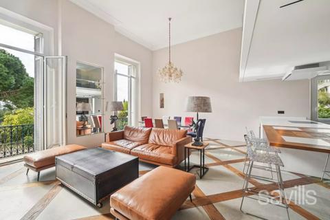 3 bedroom flat, Cannes, Pointe Croisette, 06400, France