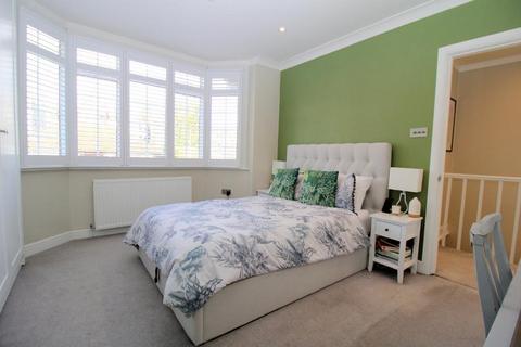3 bedroom semi-detached house for sale, Farley Hill, South Luton, Luton, Bedfordshire, LU1 5EG