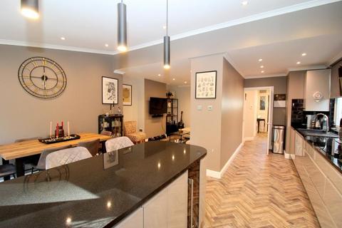 undefined, Farley Hill, South Luton, Luton, Bedfordshire, LU1 5EG