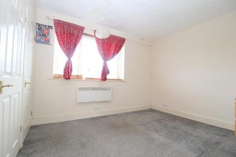 2 bedroom terraced house for sale, Chesford Road, Putteridge, Luton, Bedfordshire, LU2 8DP