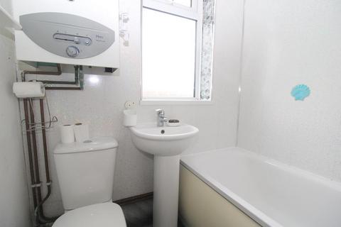 83 Chesford Road, Luton, LU2 8DP