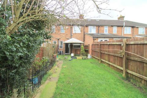 83 Chesford Road, Luton, LU2 8DP