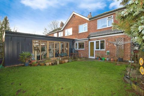 4 bedroom semi-detached house for sale, Oak road, Glinton, PE6 7LD