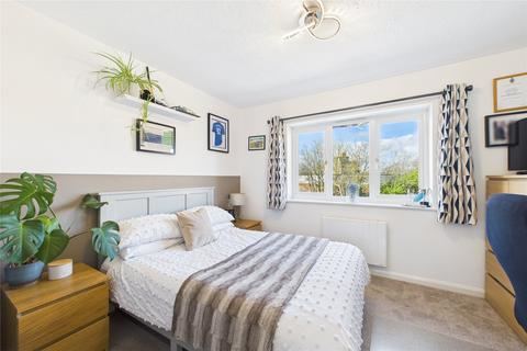 14 Church View, Yateley, GU46 7TW