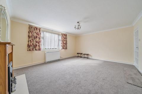 7, Sanderstead Court Addington Road, South Croydon, CR2 8RA