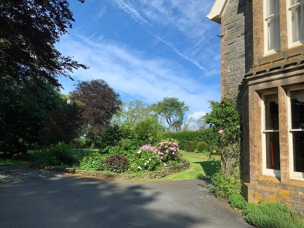 Gardens and Grounds