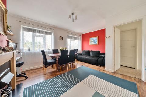 2 bedroom maisonette for sale, Lavender Road, Hillingdon, Middlesex