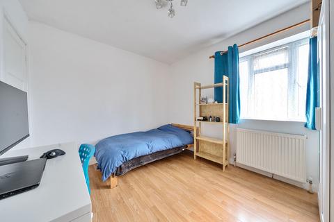 2 bedroom maisonette for sale, Lavender Road, Hillingdon, Middlesex