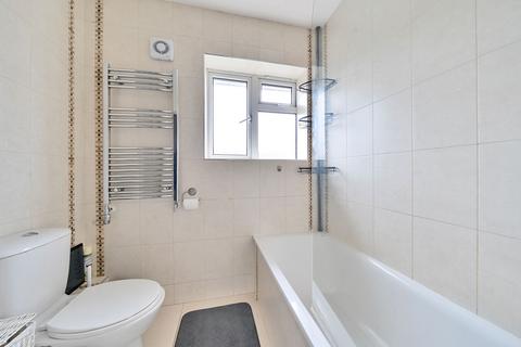 32 Lavender Road, Uxbridge, UB8 3PZ