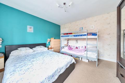 32 Lavender Road, Uxbridge, UB8 3PZ