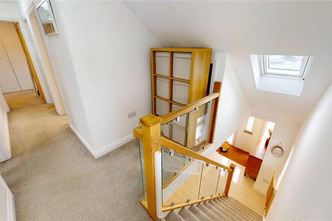 27 Ashway, Corringham, Stanford-le-hope, SS17 9EB