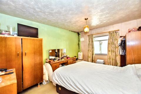 undefined, Hough Side Close, Pudsey, West Yorkshire