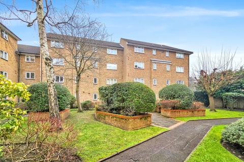 undefined, Westmoreland Drive, Sutton SM2