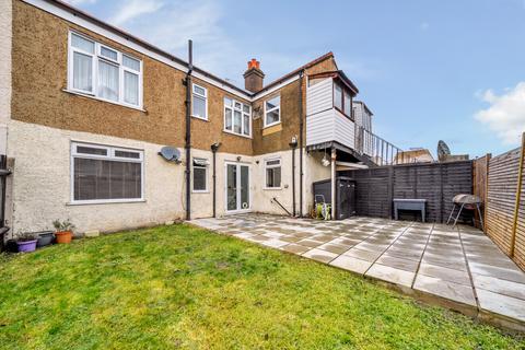 3 bedroom maisonette for sale, Dorset Road, Mitcham CR4