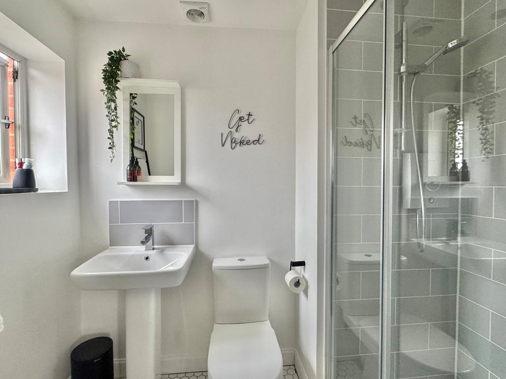 En-Suite Shower